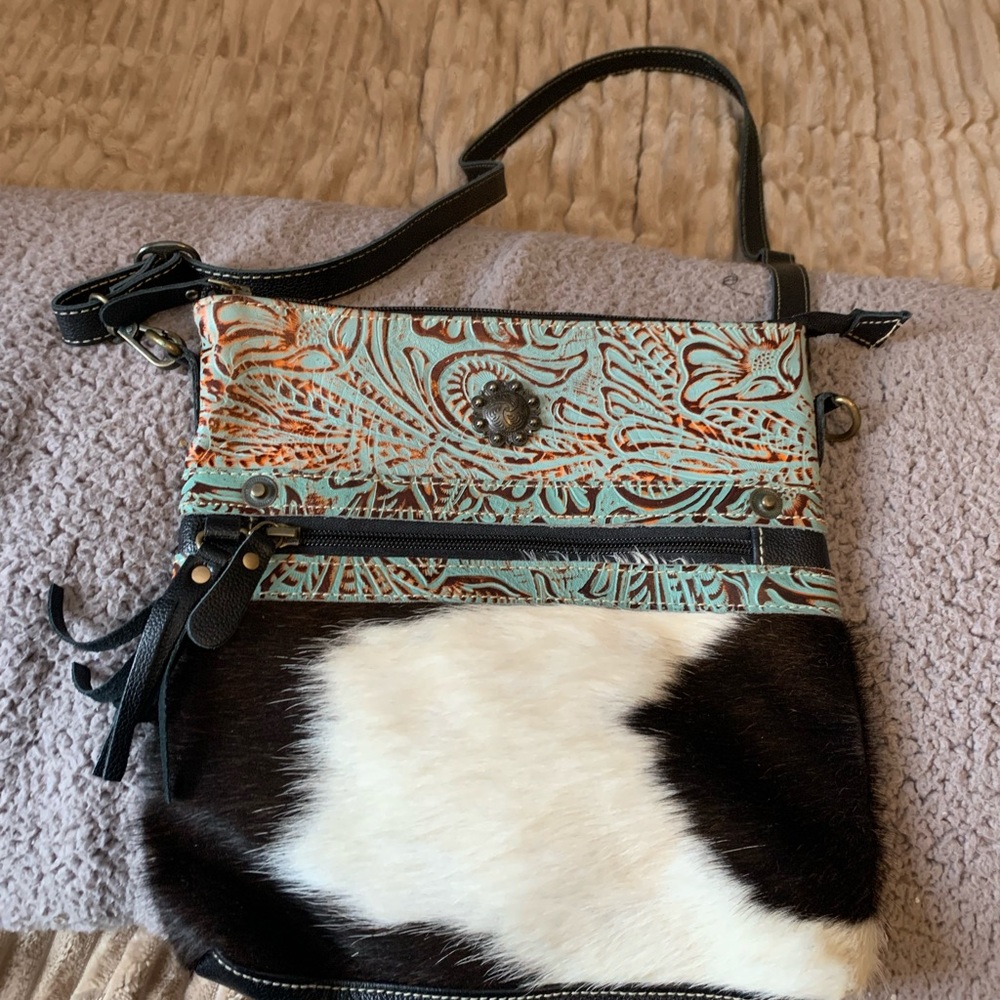 Myra crossbody NWT